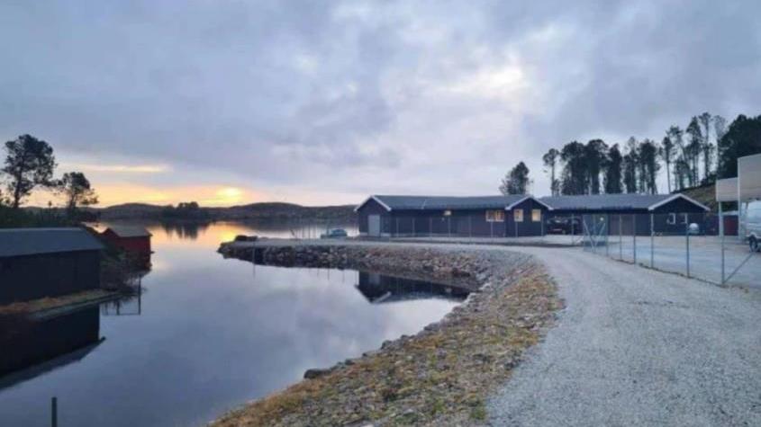 Lenke til artikkel: Oppdatert pressemelding - Frøya kommune følger opp abonnenter etter utfordringer med vannkvaliteten